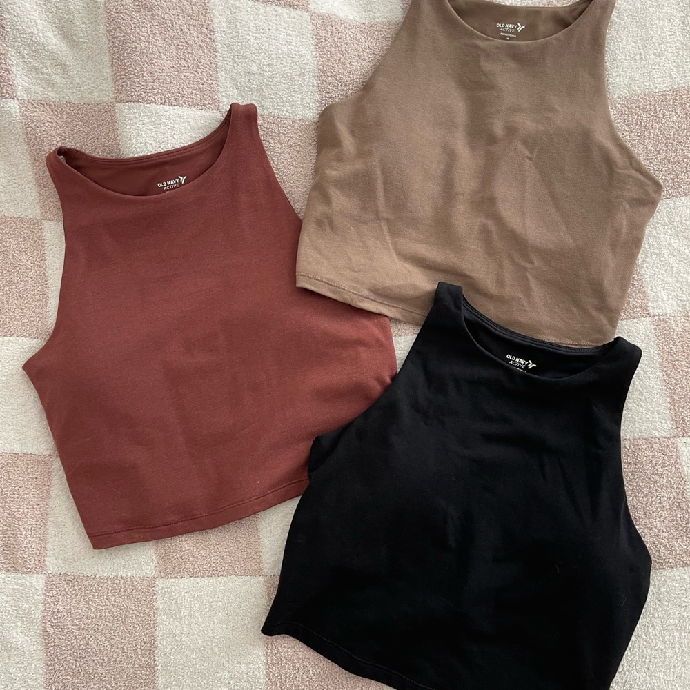 Old navy workout tops